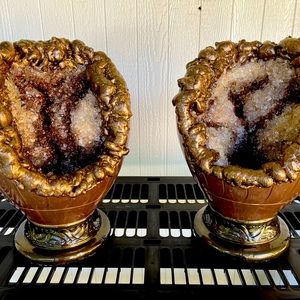 Custom made Geode decor. I can turn anything into a Geode. All custom made!